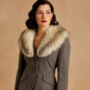 Vintage Lilli Ann Gray Wool Fox Fur Trimmed Blazer Jacket Skirt Suit S